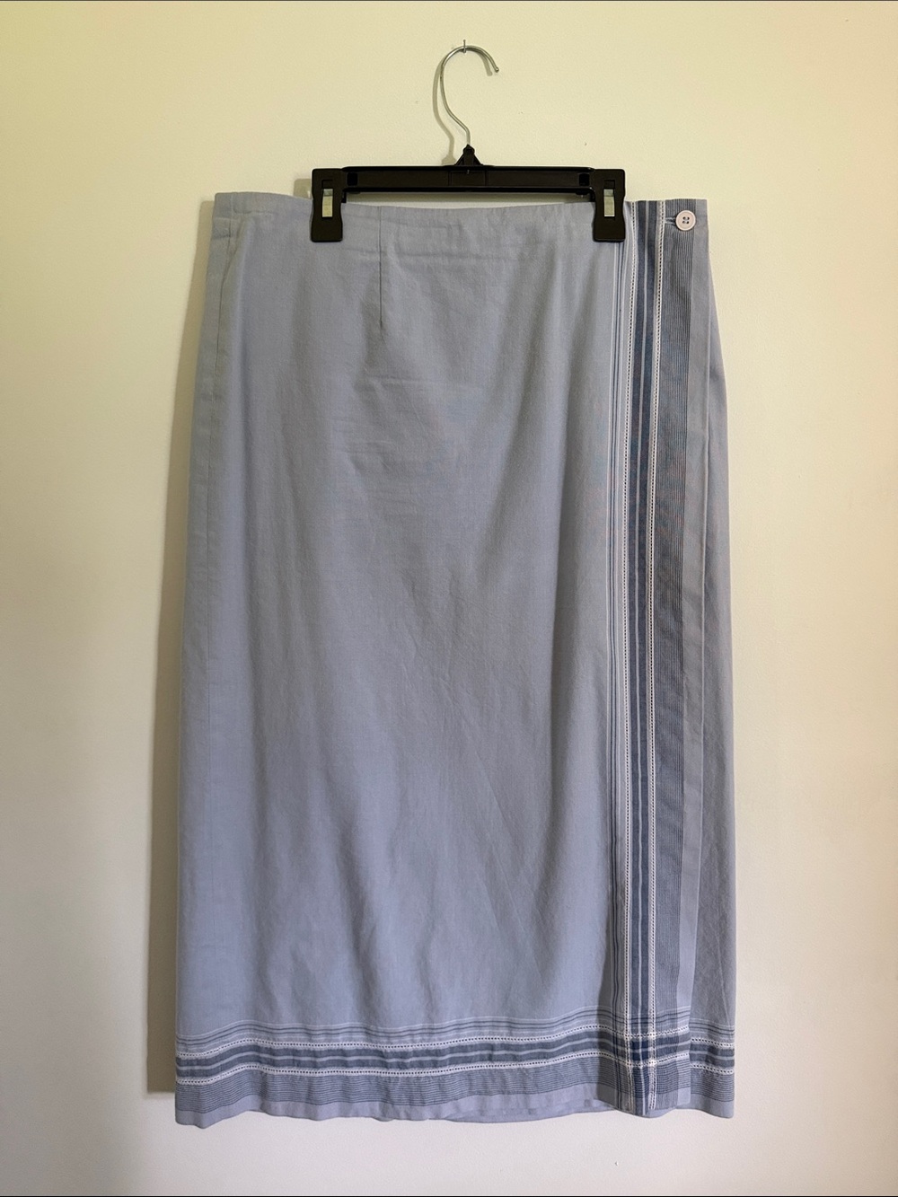 Talbots blue wrap skirt sz 12